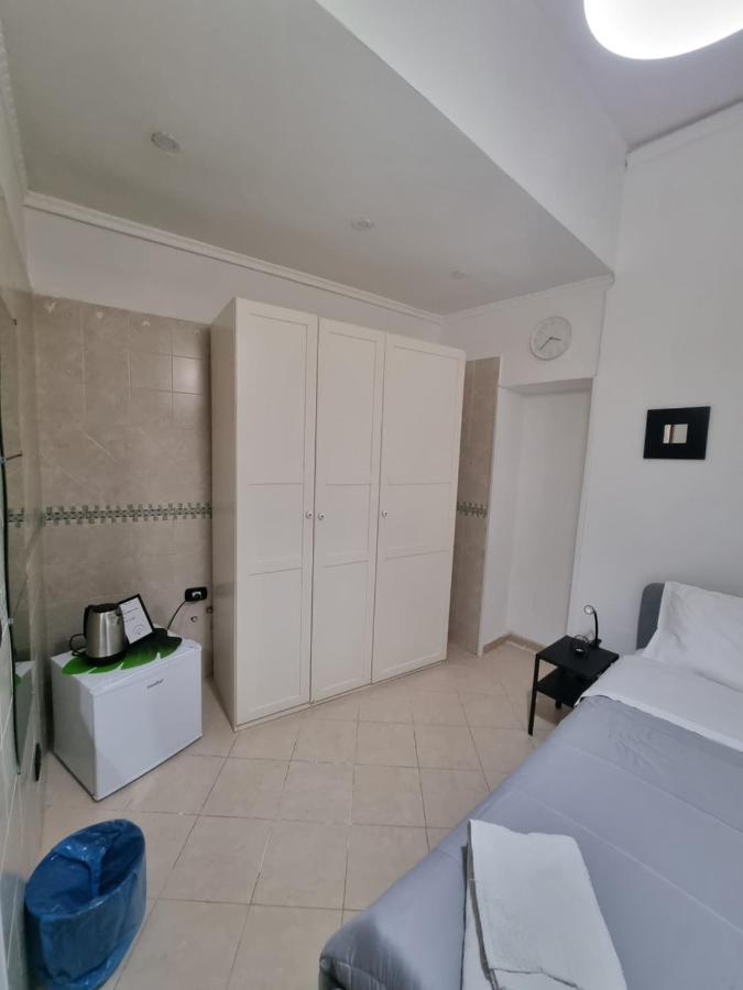 Donnaluisa Appartement Napels Buitenkant foto