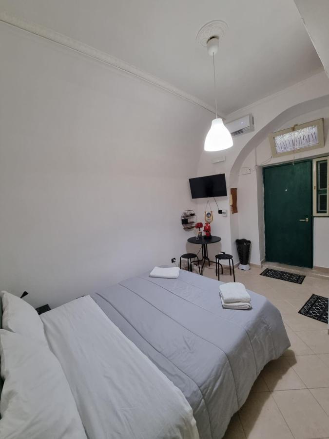 Donnaluisa Appartement Napels Buitenkant foto